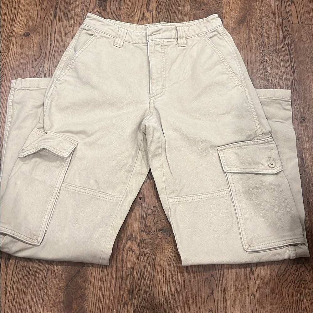 Aritiza TNA Cargos